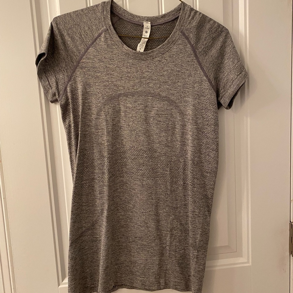 Lululemon swiftly tech grey size 8